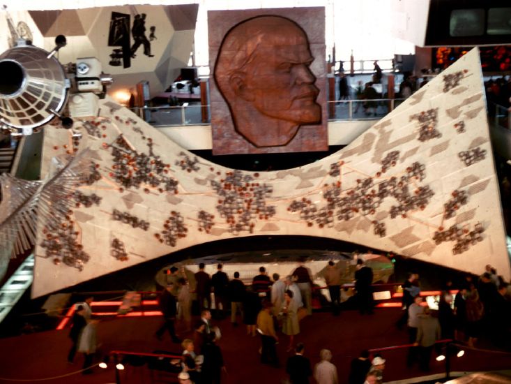 Expo 67, Montreal, September 1967. Lenin in Soviet pavilion